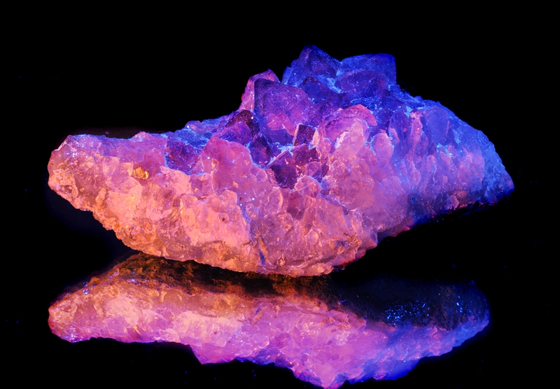 Illustration for article titled Fun with fluorescence and UV... SR20 after jump